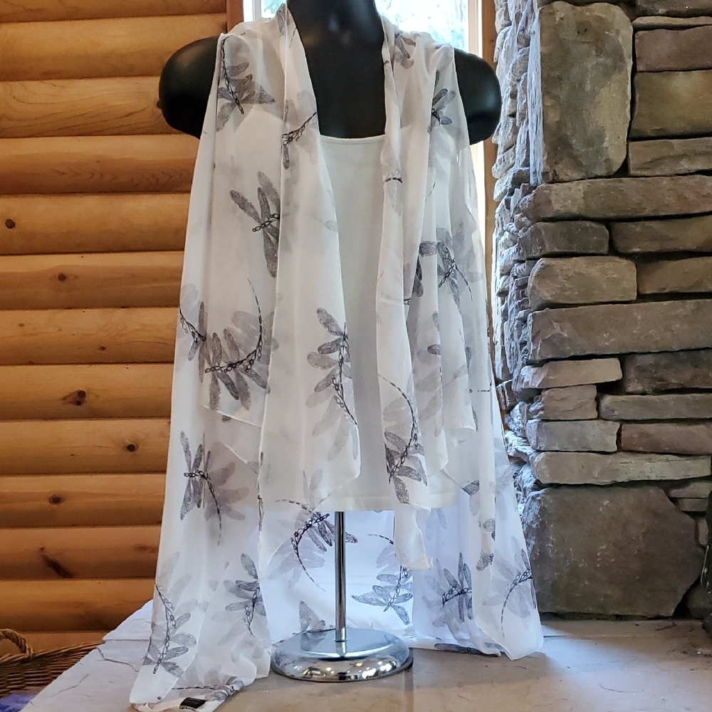 CHIFFON DUSTER WITH CUTE DRAGONFLY DESIGN